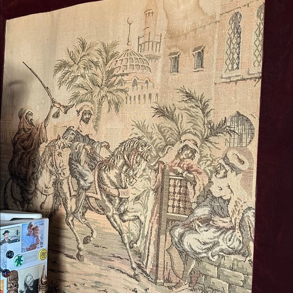 🇹🇷Turkish tapestry from the Grand Bazaar in Istanbul. Old Vintage. Velvet trim